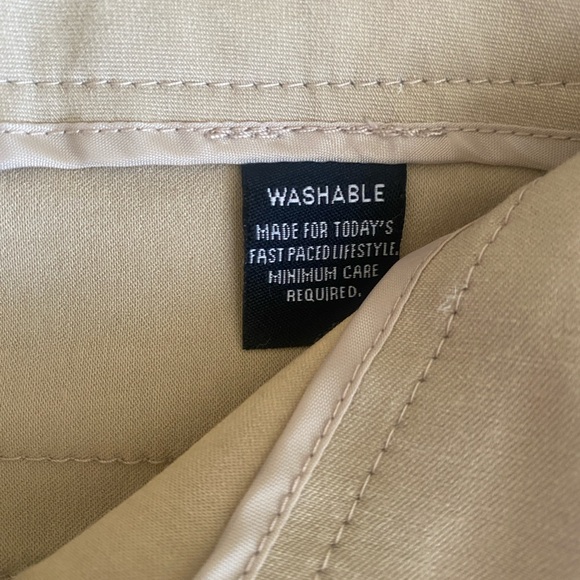 Larry Levine Classic Fit Stretch Pants Size 14 Khaki Color NWOT Comfort Casual - Picture 11 of 11